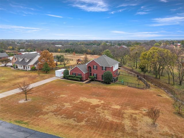 1915 Thornberry Drive, Melissa, TX 75454