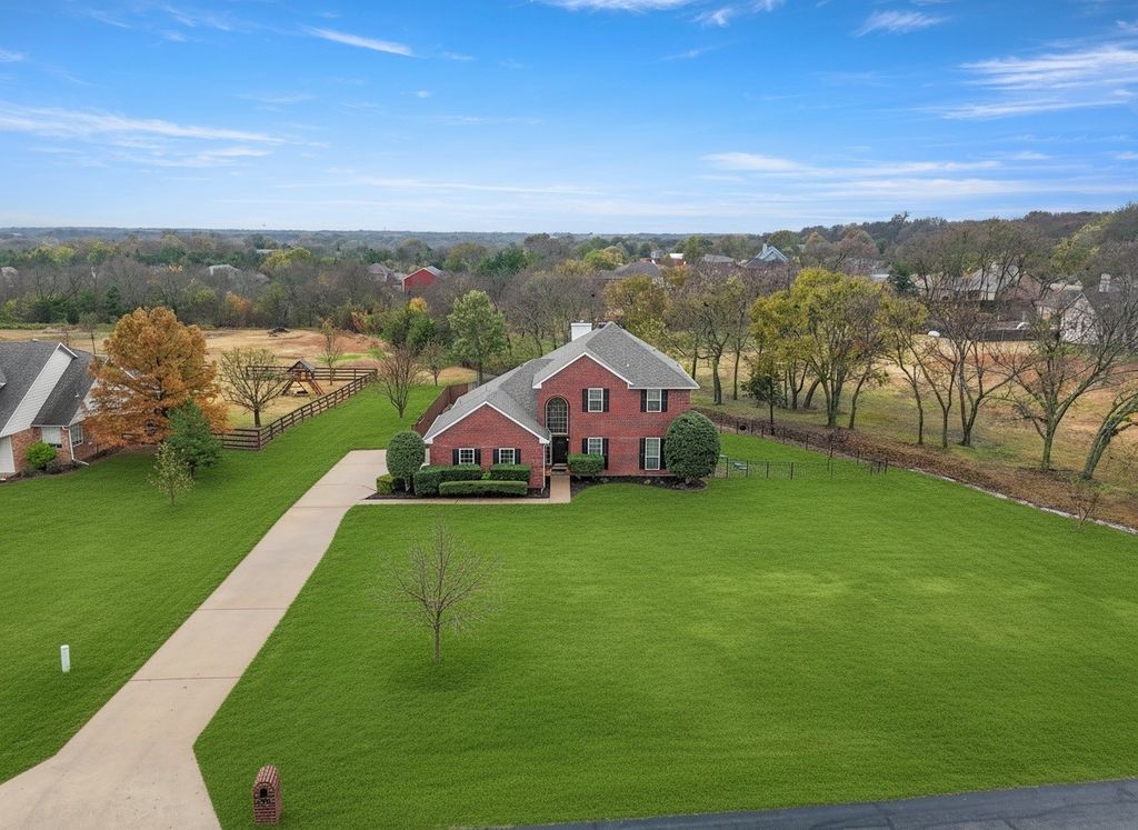 1915 Thornberry Drive, Melissa, TX 75454