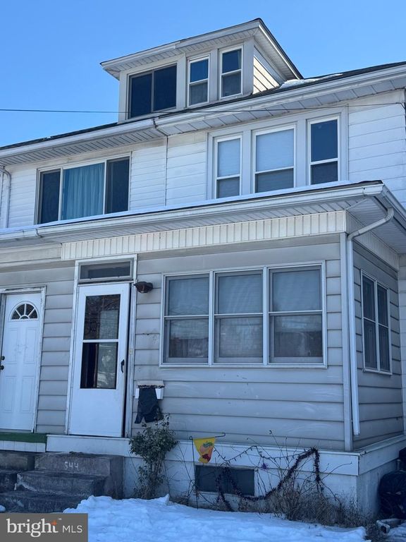 544 SPRUCE ST, Steelton, PA 17113