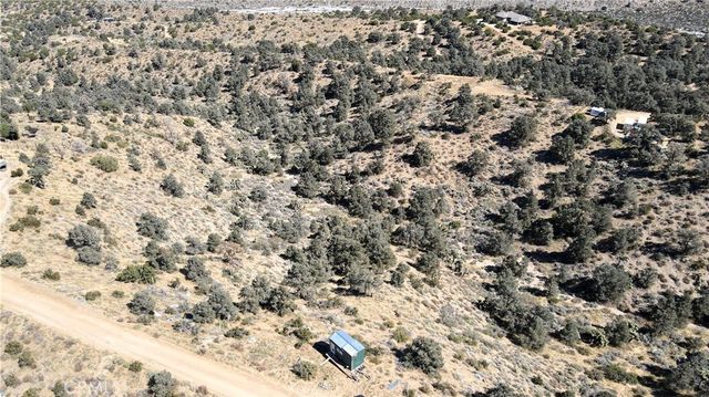 7958 HomeRidge Drive, Pinon Hills, CA 92372