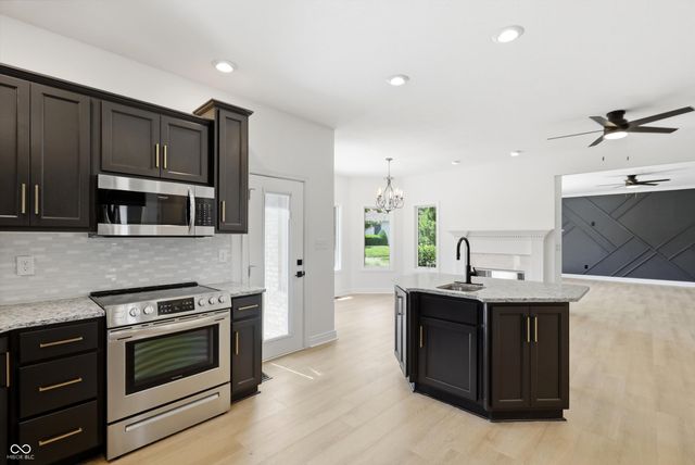 3256 Waterside Court, Greenwood, IN 46143
