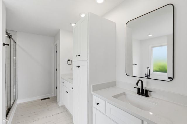 3256 Waterside Court, Greenwood, IN 46143