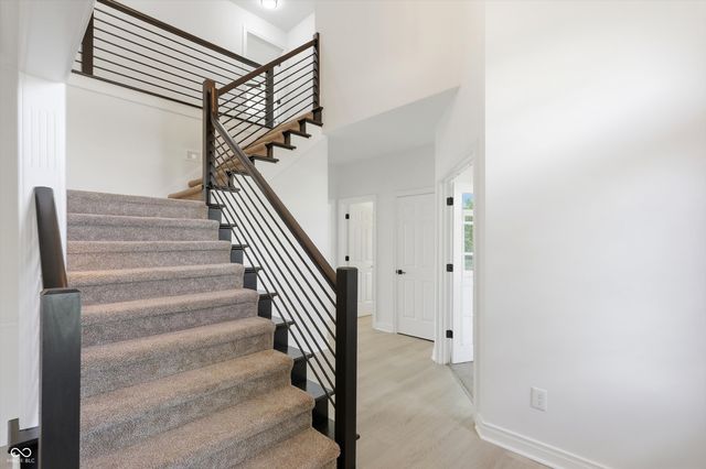 3256 Waterside Court, Greenwood, IN 46143