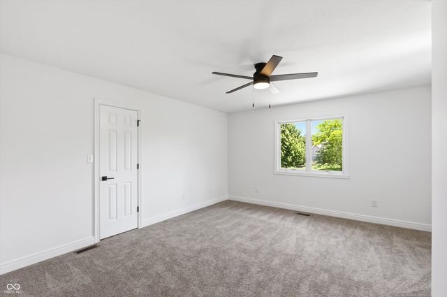 3256 Waterside Court, Greenwood, IN 46143