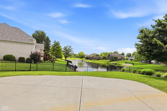 3256 Waterside Court, Greenwood, IN 46143