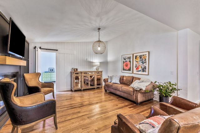 1757 Old Hillsboro Rd, Franklin, TN 37069