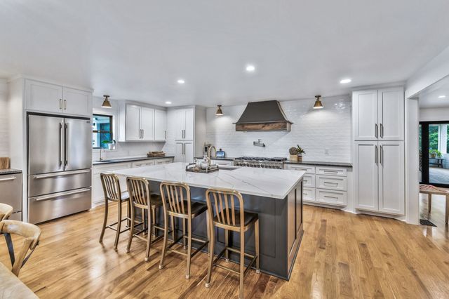 1757 Old Hillsboro Rd, Franklin, TN 37069