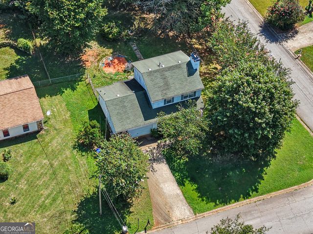 195 Kingsport Drive, Lawrenceville, GA 30046