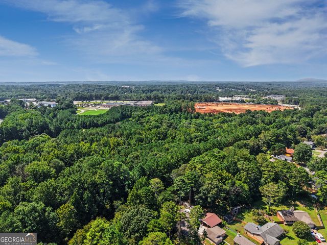 195 Kingsport Drive, Lawrenceville, GA 30046