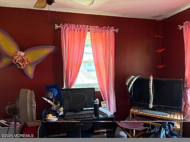 70 W Shore Street, Keansburg, NJ 07734
