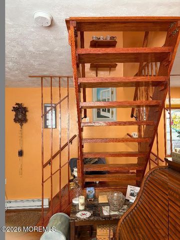 70 W Shore Street, Keansburg, NJ 07734