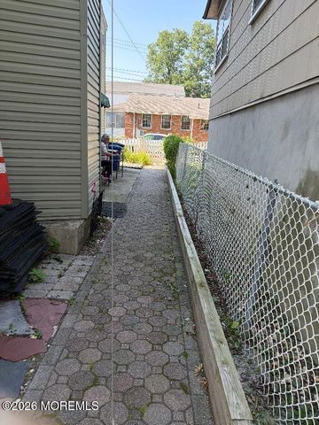 70 W Shore Street, Keansburg, NJ 07734