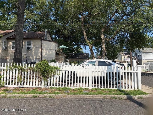 70 W Shore Street, Keansburg, NJ 07734
