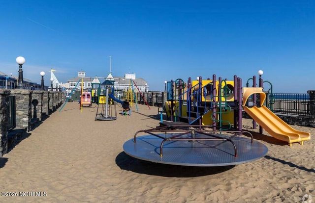 70 W Shore Street, Keansburg, NJ 07734