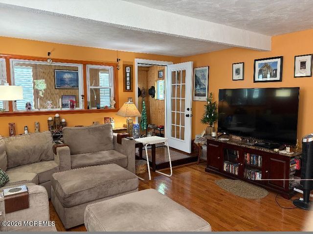 70 W Shore Street, Keansburg, NJ 07734