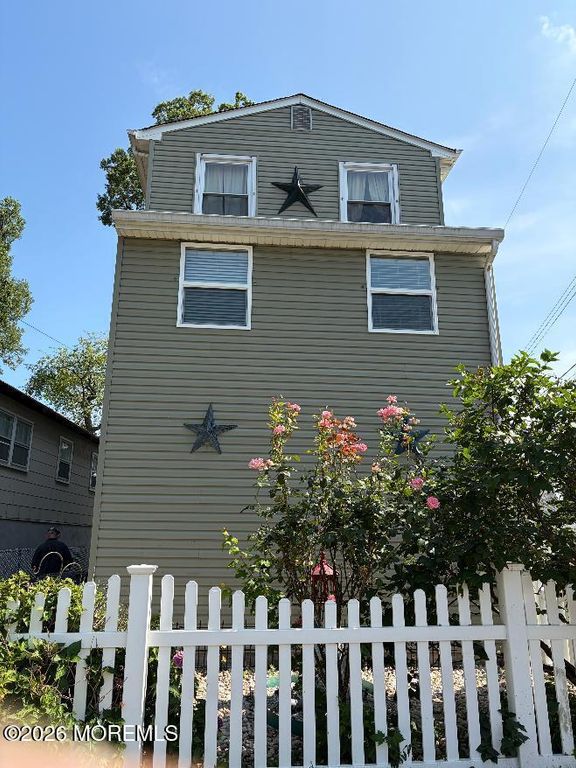 70 W Shore Street, Keansburg, NJ 07734