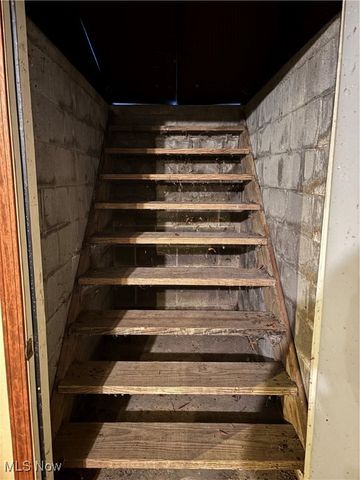 7646 Spencer Lake Road, Medina, OH 44256