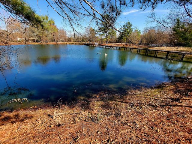 1828 State Highway 75 Highway N, Huntsville, TX 77320