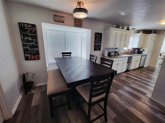 1828 State Highway 75 Highway N, Huntsville, TX 77320