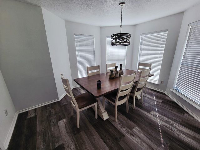 1828 State Highway 75 Highway N, Huntsville, TX 77320