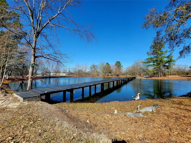 1828 State Highway 75 Highway N, Huntsville, TX 77320