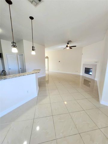 12229 Hunters Knoll Drive, Fort Worth, TX 76028