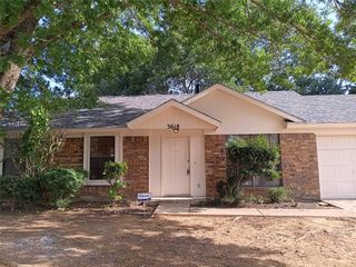 3618 Wentworth Drive, Arlington, TX 76001