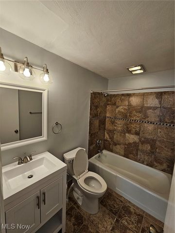 4323 Marshall Avenue, Lorain, OH 44053