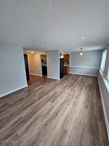 4323 Marshall Avenue, Lorain, OH 44053