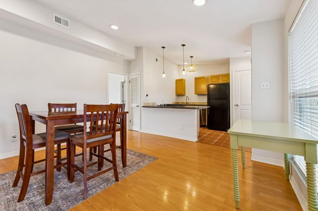 2021 Bluebonnet LN 210, Austin, TX 78704