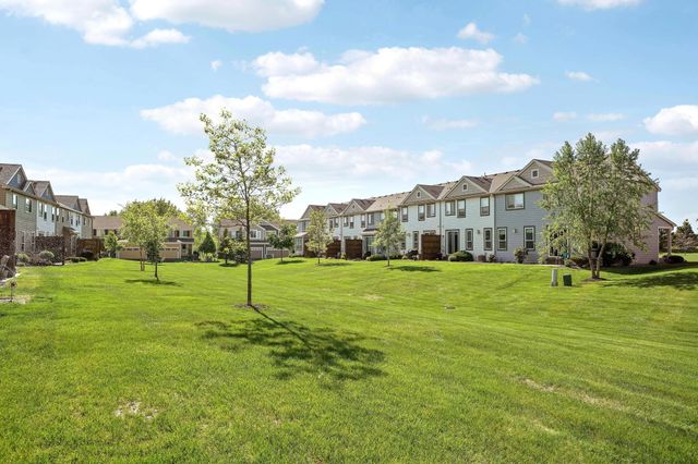 12010 84th Avenue N, Maple Grove, MN 55369