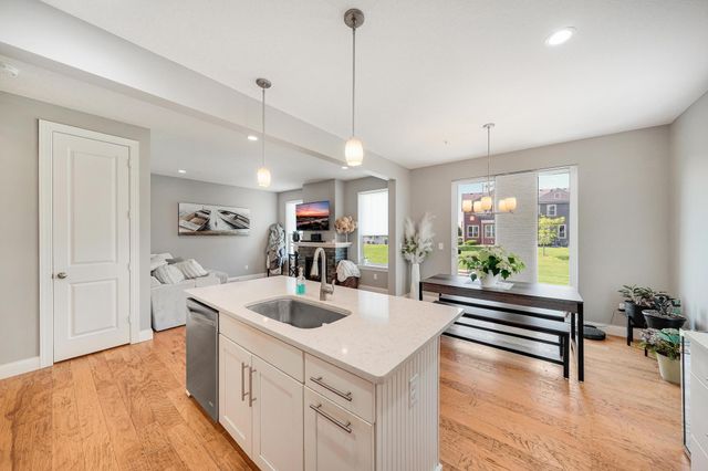 12010 84th Avenue N, Maple Grove, MN 55369