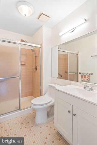 154 CROSS SLOPE CT #G, Manalapan, NJ 07726