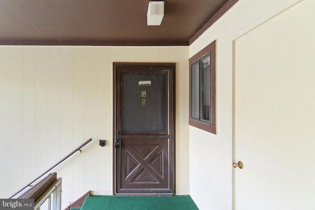 154 CROSS SLOPE CT #G, Manalapan, NJ 07726