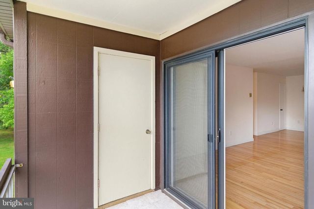 154 CROSS SLOPE CT #G, Manalapan, NJ 07726