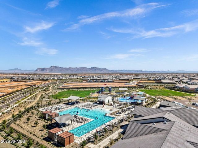 2836 W SAVANNAH Avenue, Apache Junction, AZ 85120