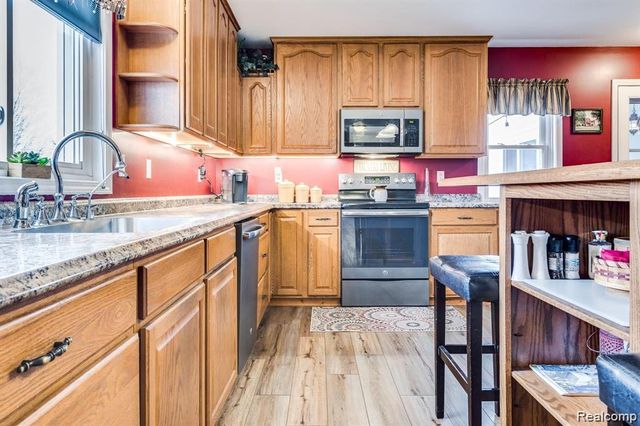 12697 Speaker Road, Brockway Township, MI 48097