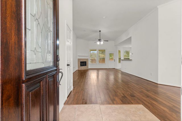 638 Spring Forest Court, Conroe, TX 77302