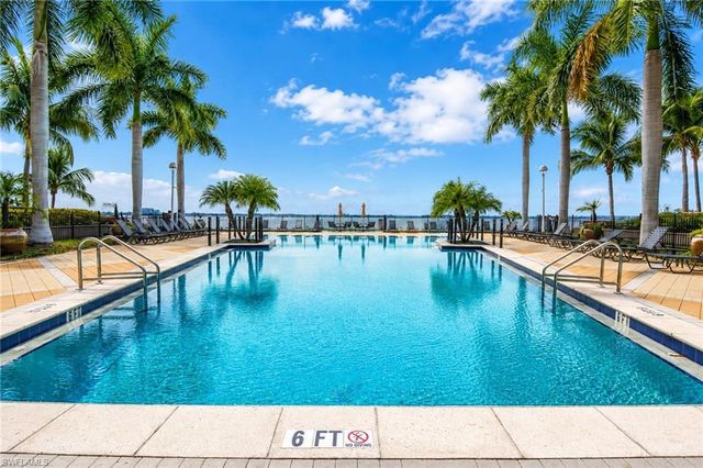 2825 Palm Beach BLVD 218, Fort Myers, FL 33916