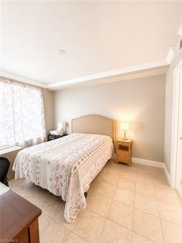 2825 Palm Beach BLVD 218, Fort Myers, FL 33916