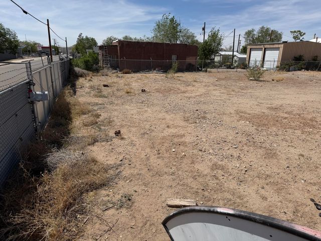601 Aspen Avenue NW, Albuquerque, NM 87106