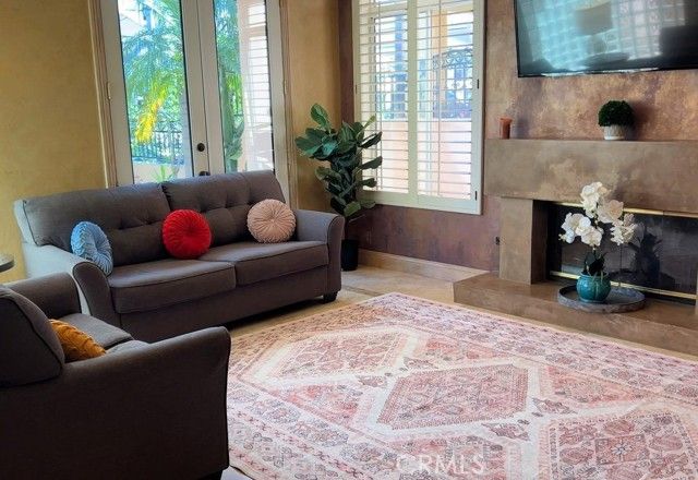 609 21st, Huntington Beach, CA 92648