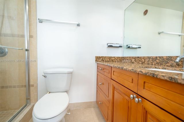 3527 NE 168th St 301, North Miami Beach, FL 33160