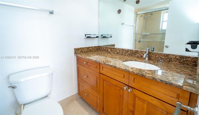 3527 NE 168th St 301, North Miami Beach, FL 33160