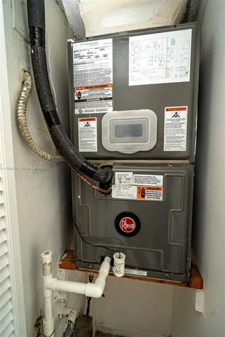 3527 NE 168th St 301, North Miami Beach, FL 33160