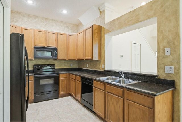 1405 RIDGE TERRACE, Tarpon Springs, FL 34689