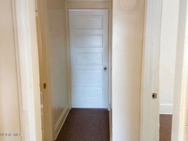 1110 Pinewood Avenue, Toledo, OH 43607