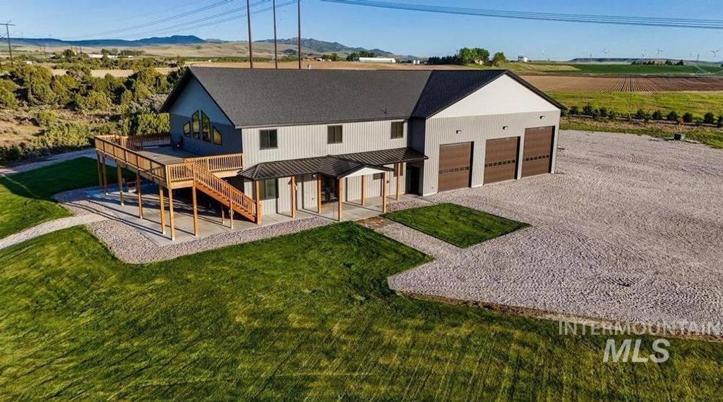 305 Snake River Drive, American Falls, ID 83211 photo 1