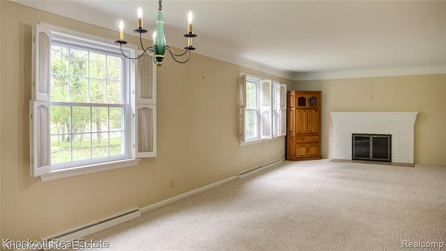 4465 Dirker Road, Saginaw, MI 48638