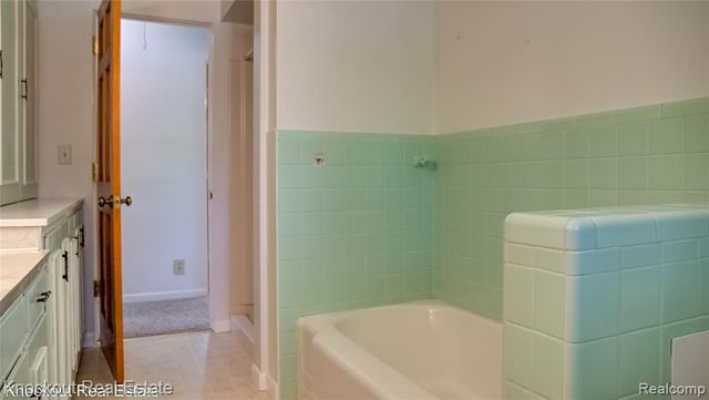 4465 Dirker Road, Saginaw, MI 48638